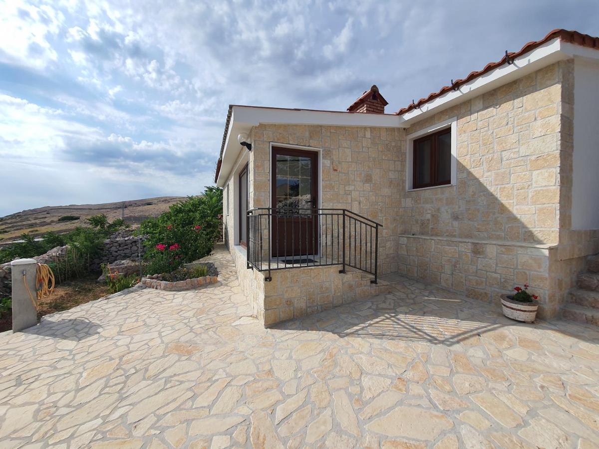 Holiday House Pag Zubovići Eksteriør billede