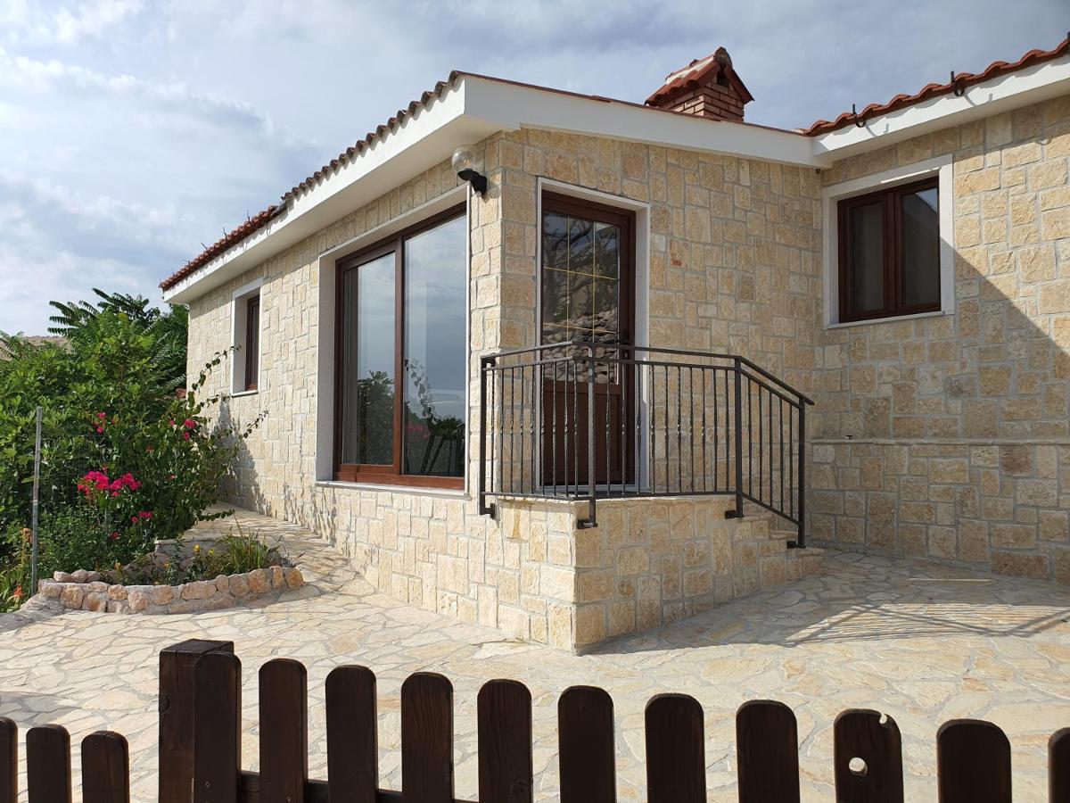Holiday House Pag Zubovići Eksteriør billede