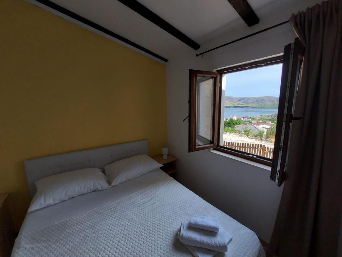 Holiday House Pag Zubovići Eksteriør billede