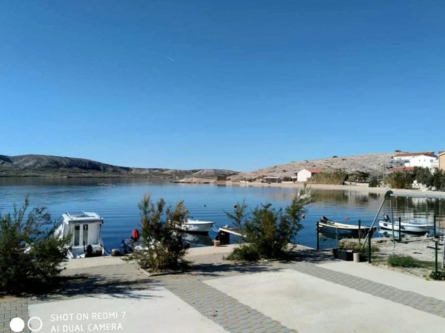 Holiday House Pag Zubovići Eksteriør billede