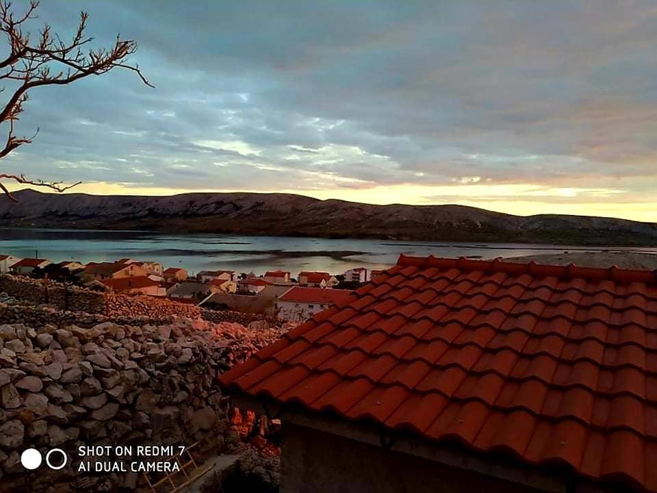 Holiday House Pag Zubovići Eksteriør billede